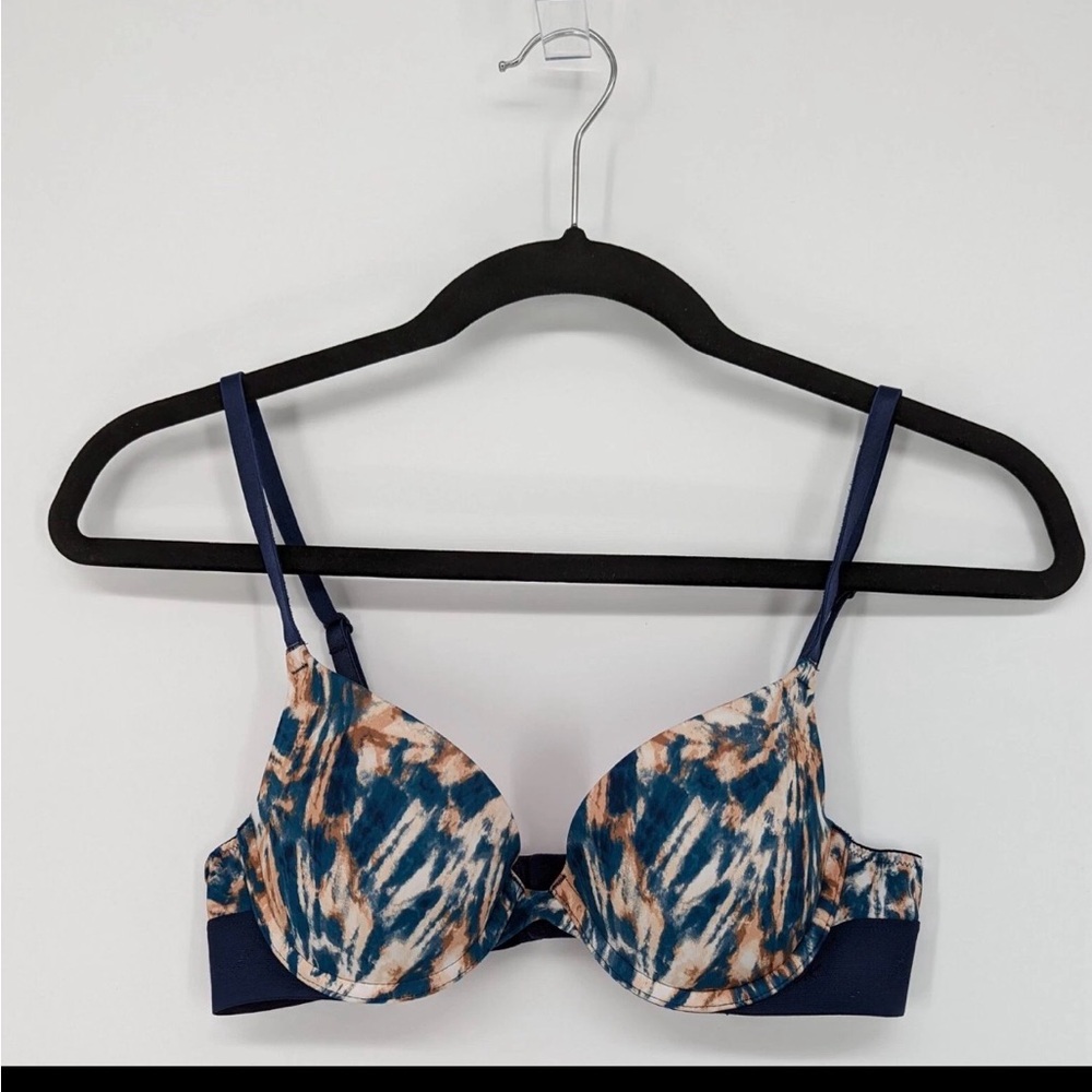 Victoria’s Secret push up bra